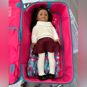 American Girl Dolls & Doll Carrier w/Sleepover Accessories